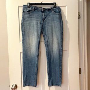 Eddie Bauer Boyfriend Jeans